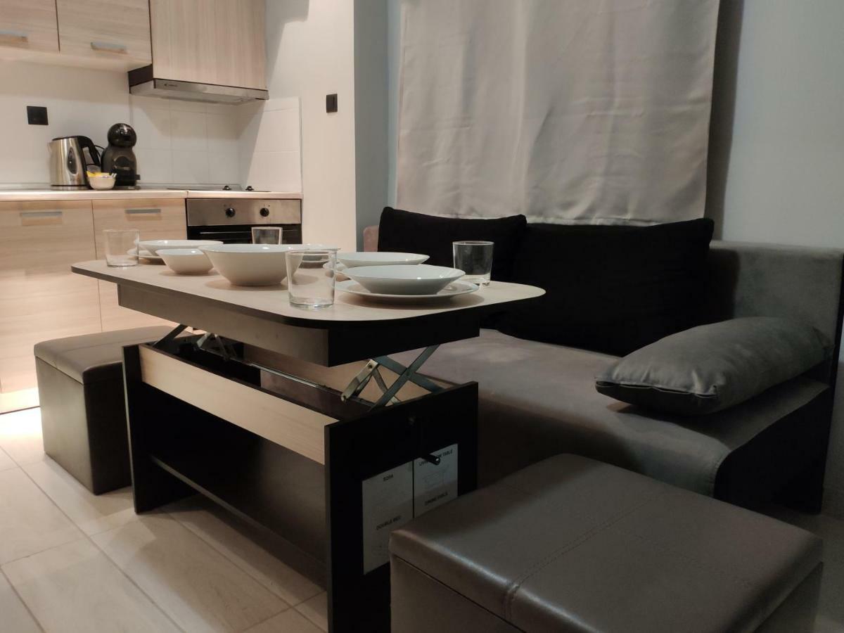Prima Lodging - Standard Apartment Tesalonika Bagian luar foto