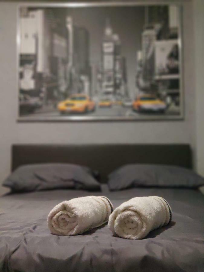 Prima Lodging - Standard Apartment Tesalonika Bagian luar foto